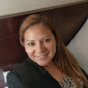 Meet your Posher, Gloria